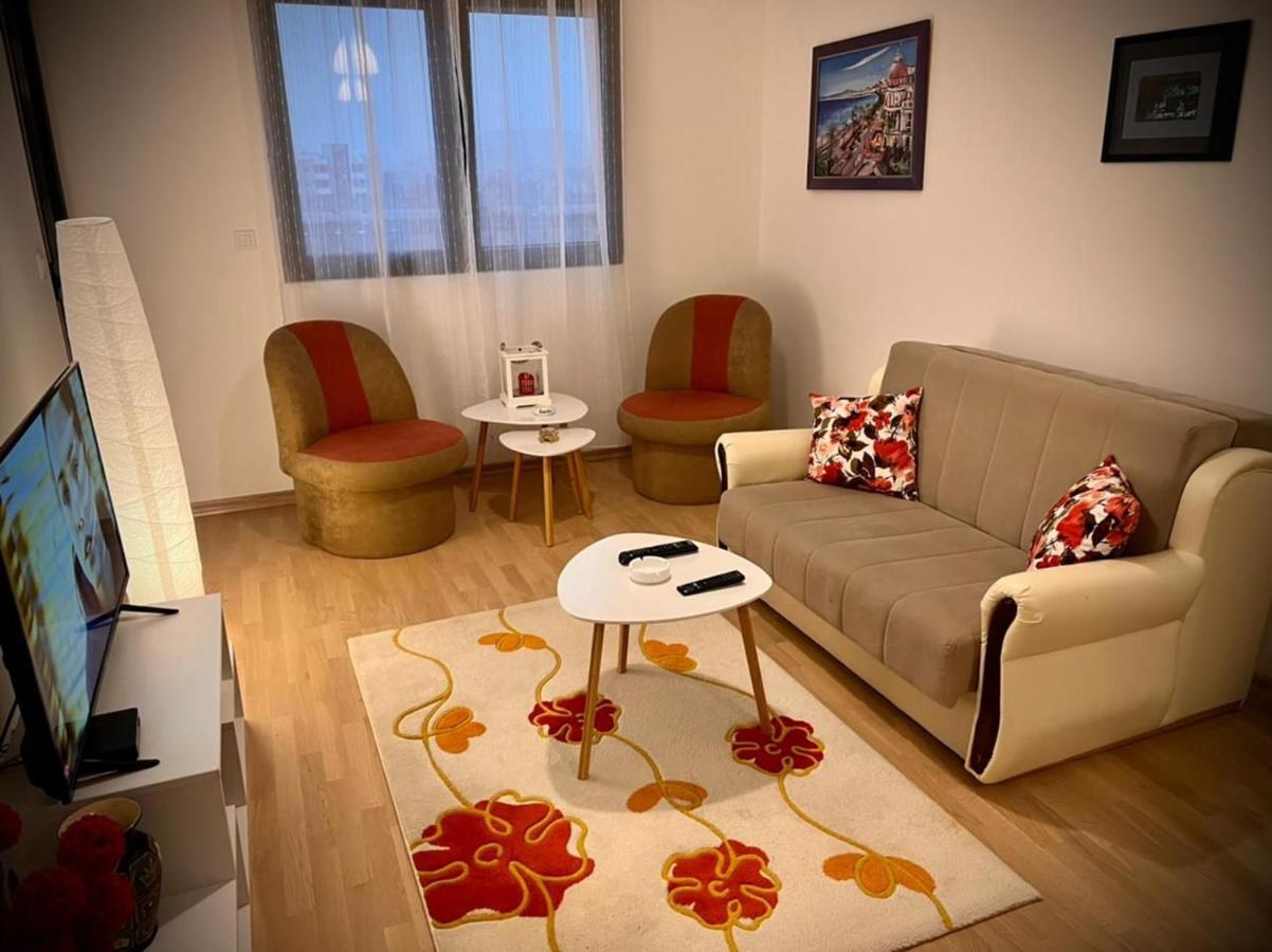 Flower And Love Flat Next To Centar Of Podgorica Exterior foto